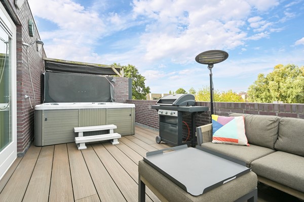 Medium property photo - Alikruikhof 6, 2492 SG Den Haag